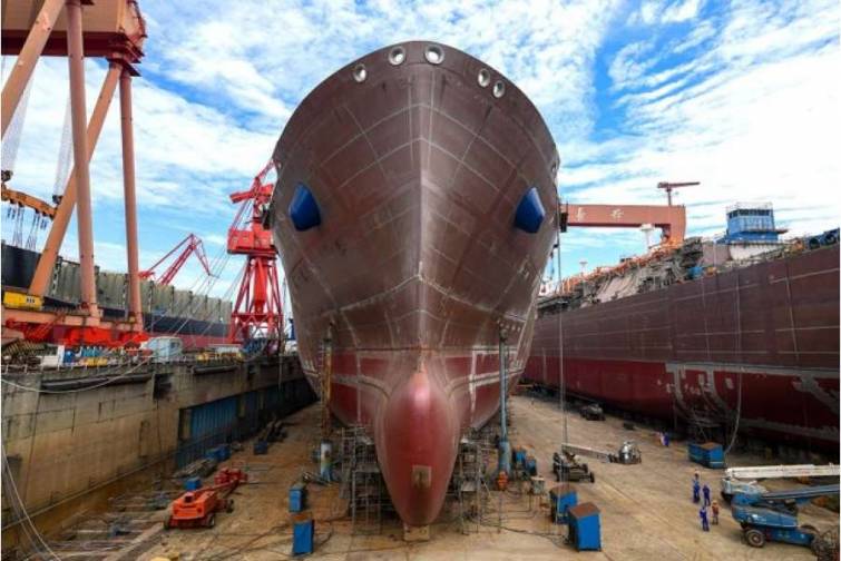 Çinin ən böyük tanker şirkəti yük sistemləri paslanmayan poladdan olan yeni gəmilər sifariş edib