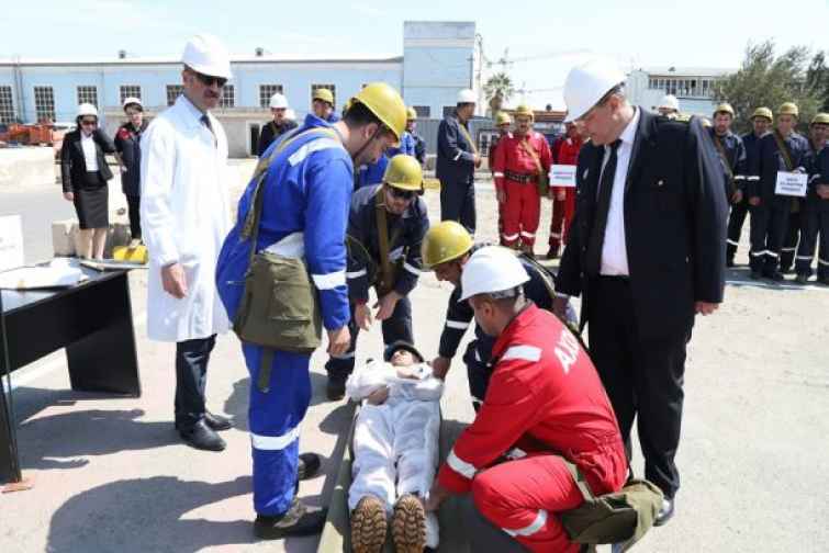 Gəmi Təmiri Zavodunda mülki müdafiə məşqi keçirilib