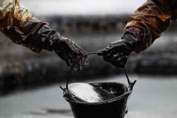 “Brent” markalı neftin qiyməti 54 dolları keçdi