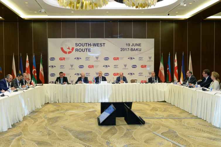 Bakıda “Cənub-Qərb” nəqliyyat marşrutu ilə bağlı beştərəfli görüş keçirilir