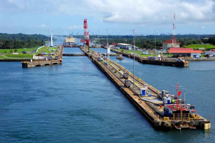 Panama kanalından 1500 min gəmi keçib