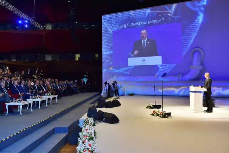 Prezident İlham Əliyev: “Şahdəniz-2″ layihəsinin icrası 93%-ə çatıb”
