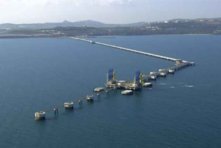 İyulda Ceyhandan 2,4 milyon tondan çox Azərbaycan nefti dünya bazarına çıxarılıb