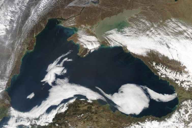 Qara dəniz doğrudanmı qaradır?