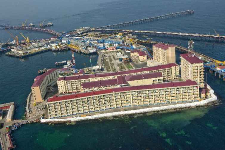 “Neft Daşları” yatağında yeni quyu istismara verilib