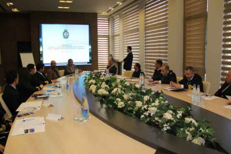 Dəniz təhlükəsizliyinə dair italyan mütəxəssislər seminar keçiblər