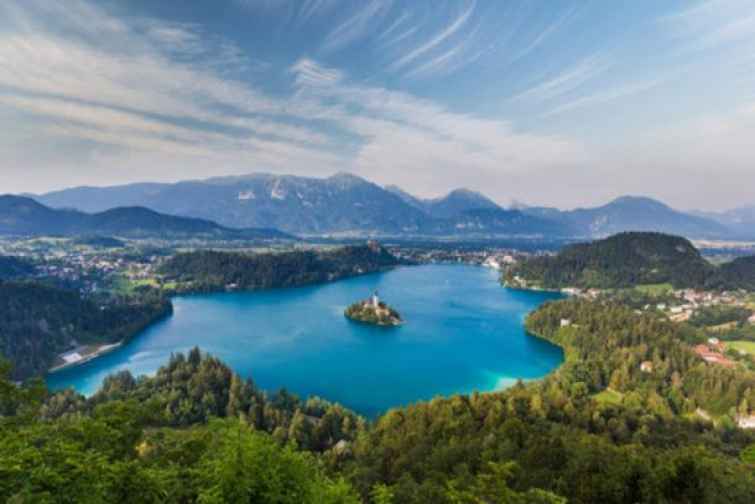 Bled adasının bənzərsiz gözəlliyi hər kəsi heyran edir – FOTOLAR