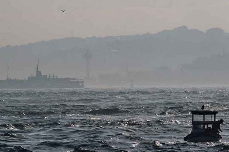 İstanbulda 3 gündür dəniz reysləri təxirə salınır