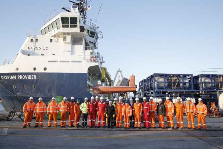 BP AÇG-dəki quyularda axının stimullaşdırılması fəaliyyətlərini həyata keçirəcək gəmini dənizə yola salıb
