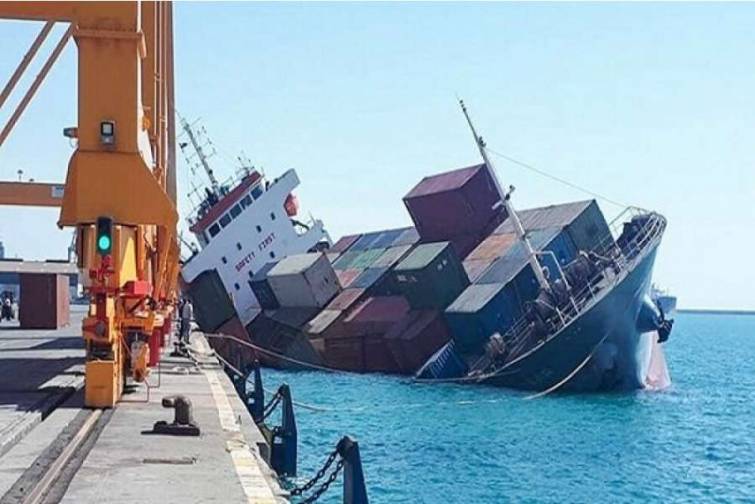 İrana məxsus gəmi batıb, ölənlər və itkin düşənlər var