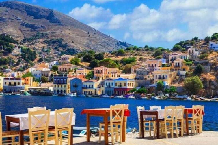 Yunan adaları turizmə açıldı