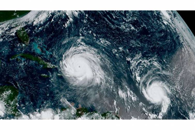 Atlantik okeanda tropik fırtına formalaşıb