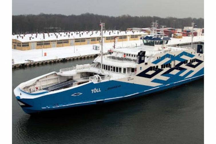 Estoniyada ilk hibrid batareyalı gəmi istifadəyə verilib