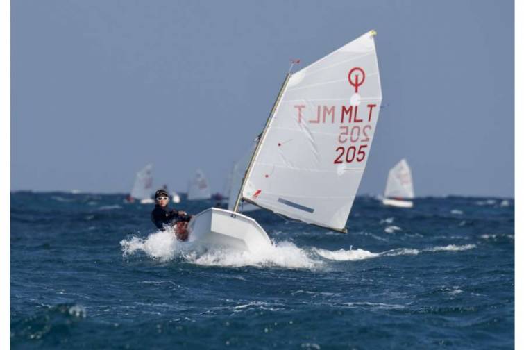 “Optimist” qayıqları