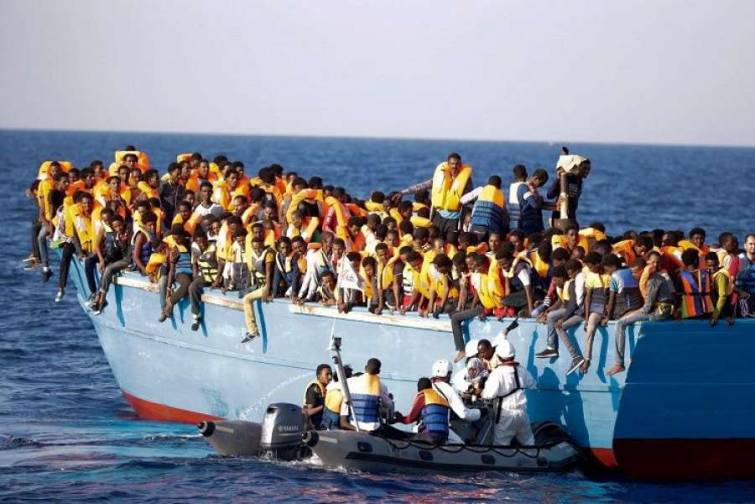 Liviya sahillərində miqrant gəmisi batıb, 74 nəfər ölüb