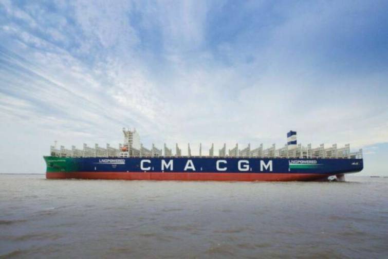 “CMA CGM” şirkətinin üçüncü konteyner gəmisi istifadəyə verilib