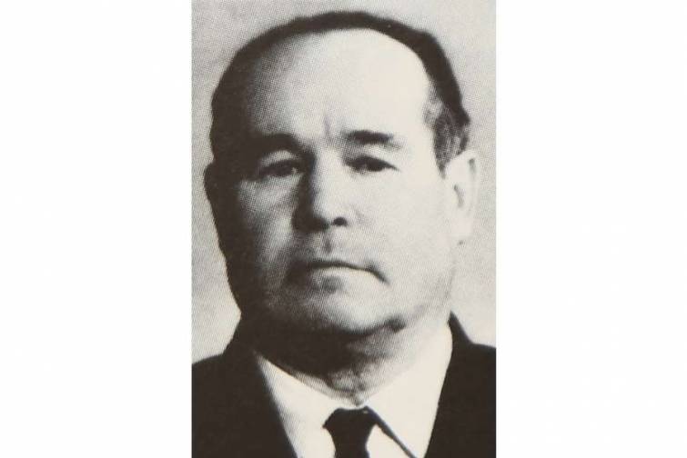 Xəzər Dəniz Gəmiçiliyinin rəhbər işçiləri: FİLİPP MATYUŞEV