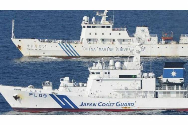 Çinin 2 gəmisi mübahisəli Senkaku adaları ətrafındakı sulara daxil olub
