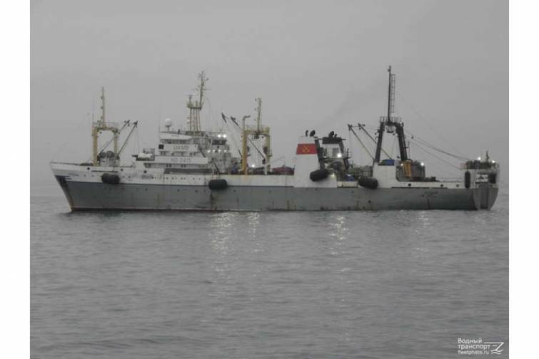 Oxot dənizində “Axtiar” adlı balıqçı gəmisindəki yanğın söndürülüb