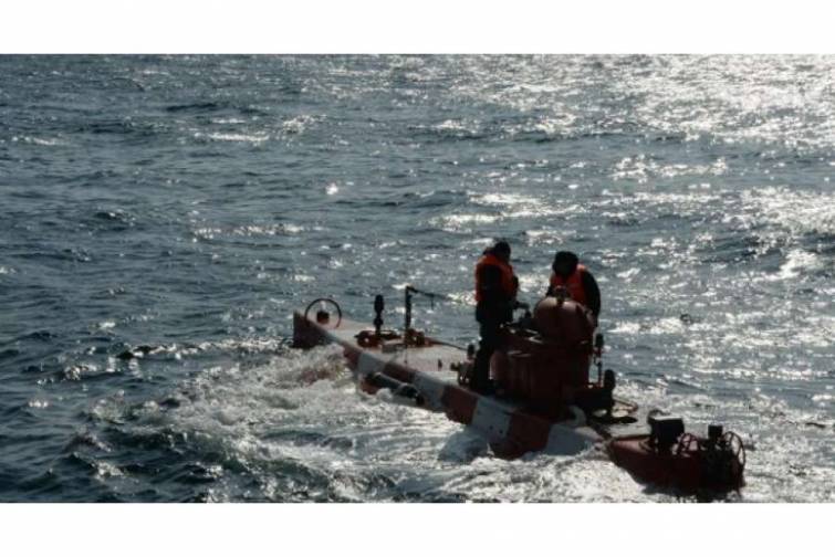 &Ccedil;ində gəmi aşıb