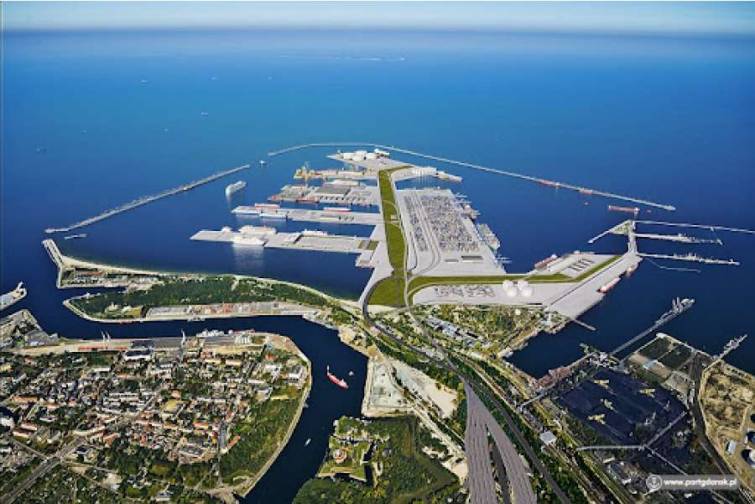 Baltik dənizindəki ən böyük konteyner terminalı ildə 600-dən çox gəmini qəbul edir