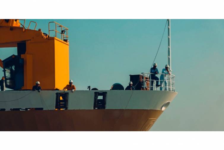 Ticarət donanmasında komandir heyəti &uuml;zrə &ccedil;atışmazlıq yaranıb