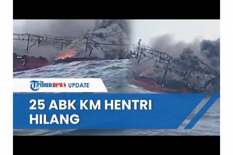 30 nəfər xilas olmaq &uuml;&ccedil;&uuml;n dənizə atılıb