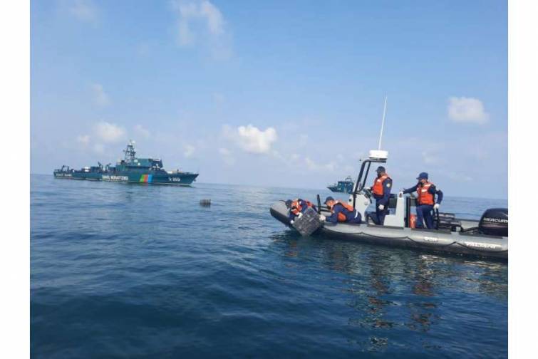 Xəzərdə Azərbaycan sərhədini pozmağa cəhd olunub, xəbərdarlıq atəşi a&ccedil;ılıb