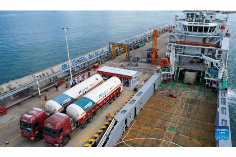 Haynanda ilk LNG yanacaqdoldurma məntəqəsi açılıb