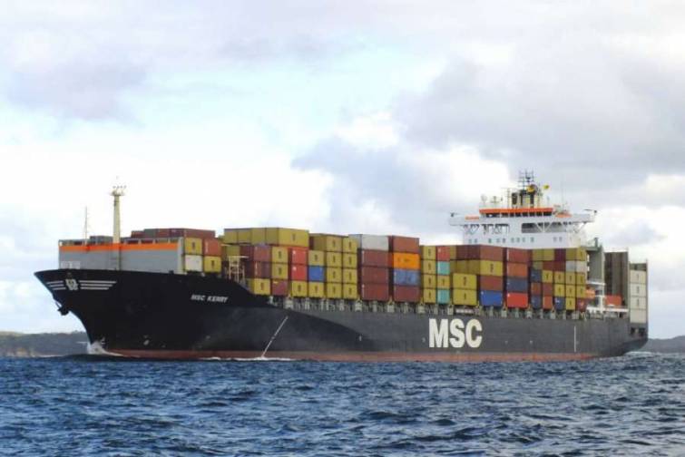 “MSC” şirkəti “Maersk”-i üstələyə biləcəkmi?