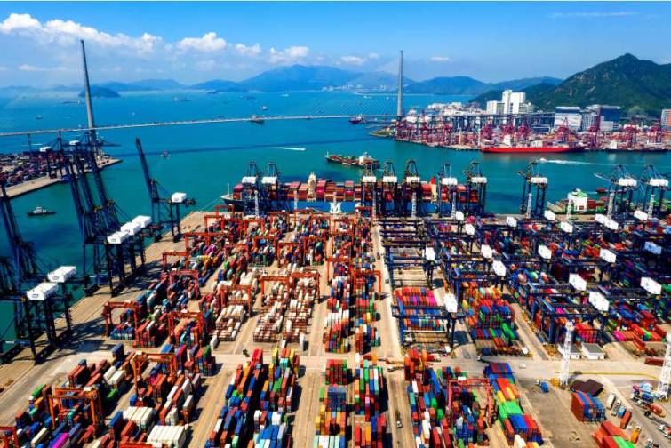 Honkonq limanının konteyner dövriyyəsi 16,28 milyon TEU təşkil edib