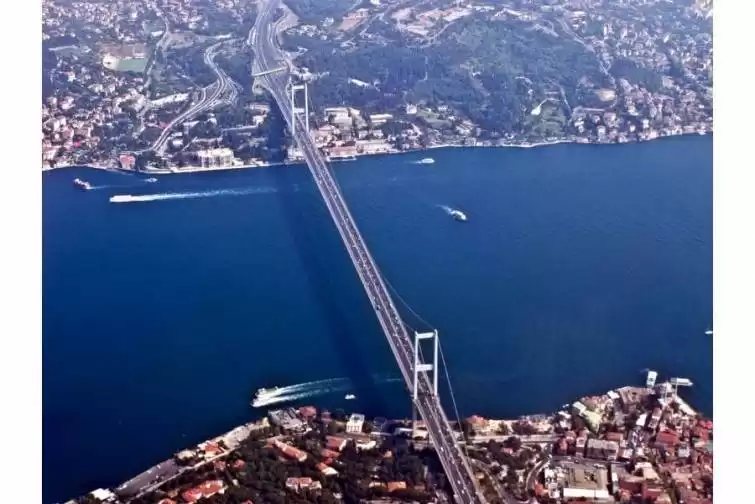 İstanbul boğazında gəmilərin hərəkəti bərpa edilib