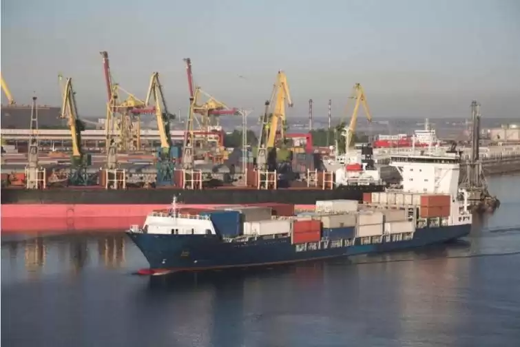 Belarus Sankt-Peterburq yaxınlığında öz limanını tikmək üçün razılıq alıb