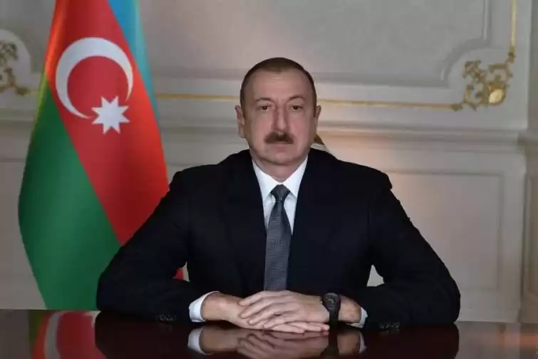 Prezident İlham Əliyev Azərbaycan qadınlarını təbrik edib
