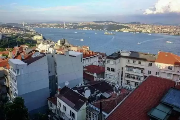 İstanbul Boğazında hərəkət bərpa olunub