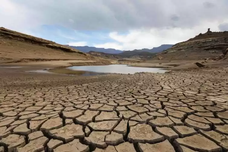 Temperatur yüksəldikcə daha baha başa gələn daşımalarda fasilələr də artır