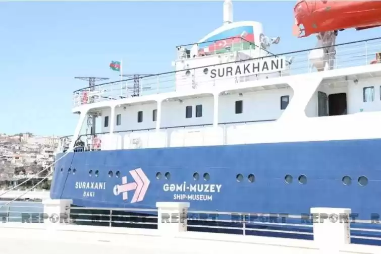 Report: Bakıda dünyanın ilk tanker-muzeyinə üz tutan turistlərin sayı artıb - VİDEO