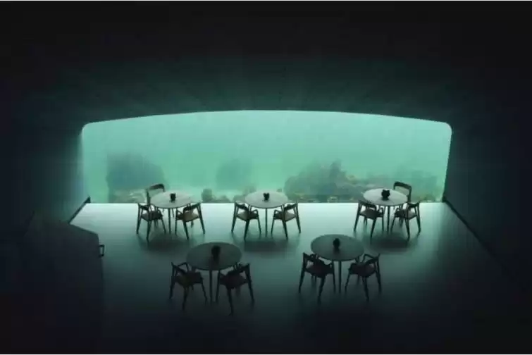 Suyun altındakı restoran həm də dəniz canlılarının həyatını araşdırma mərkəzi kimi fəaliyyət göstərir