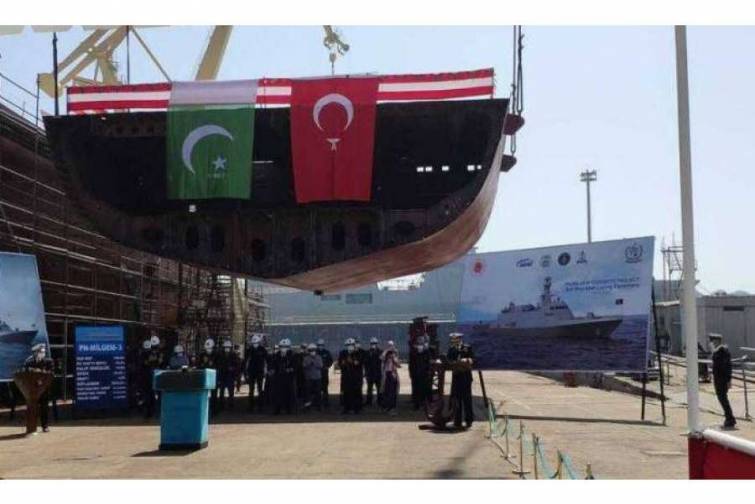Türkiyə və Pakistan birlikdə 4 freqat inşa edəcək