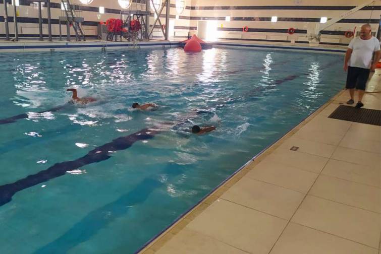 Dəniz&ccedil;ilər &uuml;zg&uuml;&ccedil;&uuml;l&uuml;k yarışında q&uuml;vvələrini sınayıblar