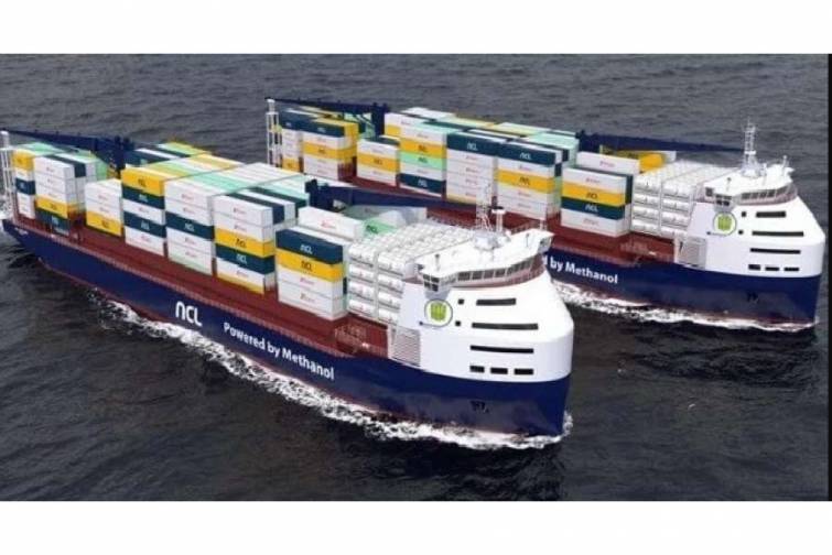 Konteyner gəmiləri metanola ke&ccedil;ir