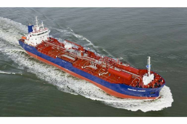 Aİ-nin Rusiya yanacağına qadağası tankerlərə tələbatı artıracaq