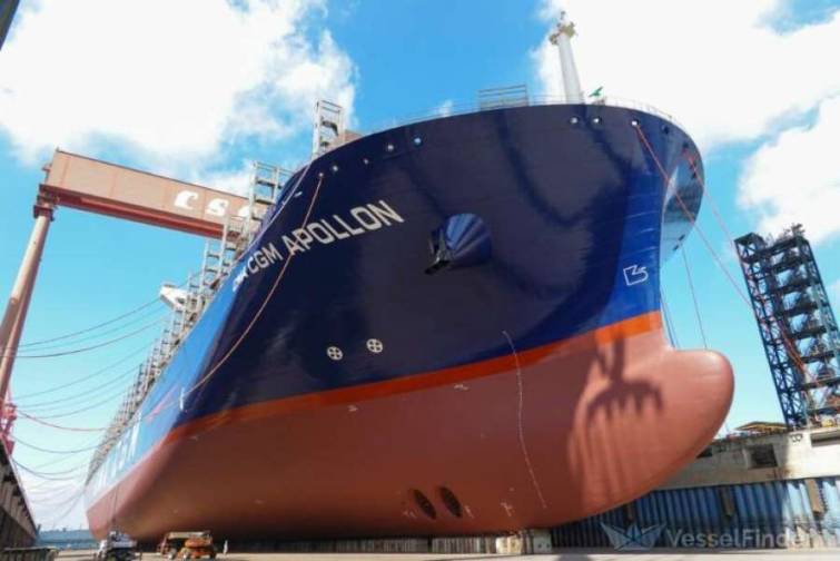 “CMA CGM” 15 000 TEU-luq onuncu konteyner gəmisini təhvil alıb