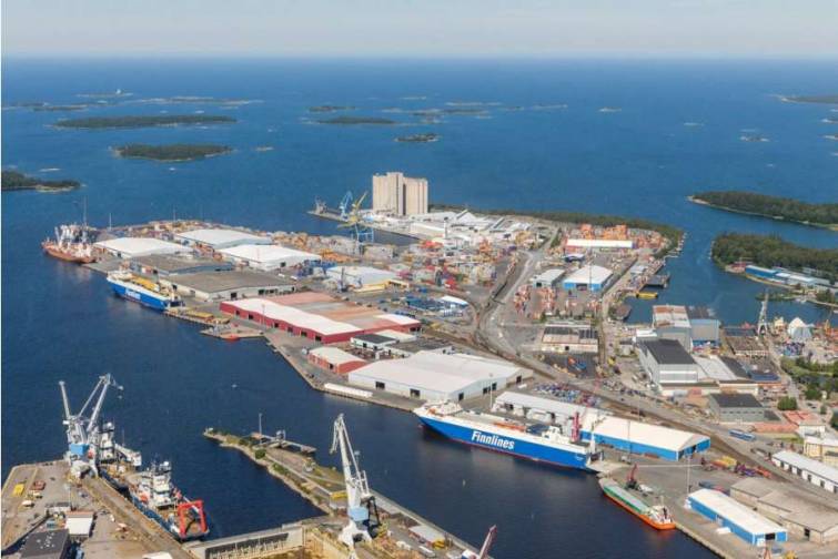 Finlandiya limanlarının ümumi konteyner dövriyyəsi azalıb