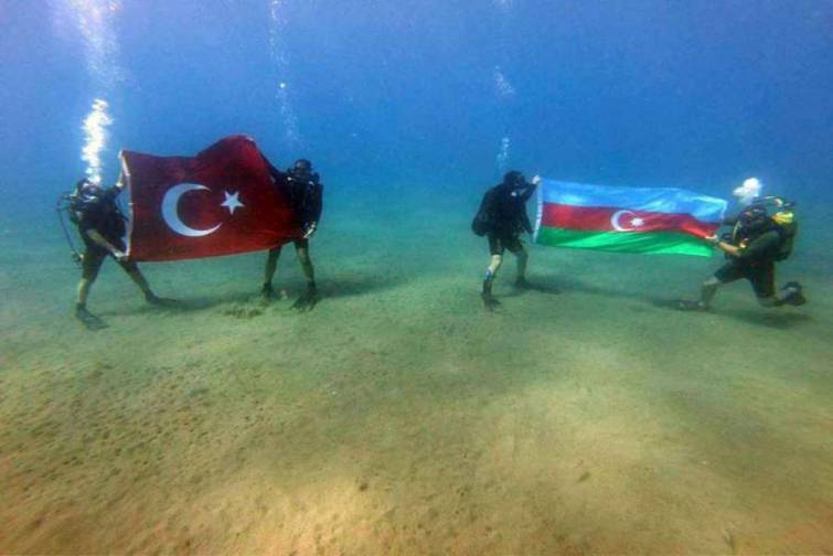 Azərbaycan və Türkiyə xüsusi təyinatlılarının birgə təlimi başa çatıb