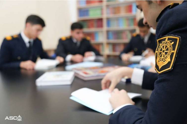 Vətən qarşısında x&uuml;susi xidmətləri olan ADDA və ADK tələbələrinə aylıq maddi yardım veriləcək