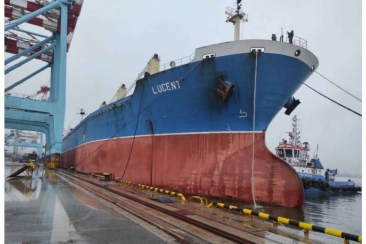 “Taxıl dəhlizi” ilə Ukrayna limanlarını 574 gəmi tərk edib