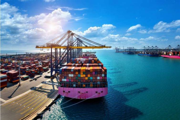Sinqapurdan Türkiyə limanlarına 4 milyon tona yaxın yük daşınıb