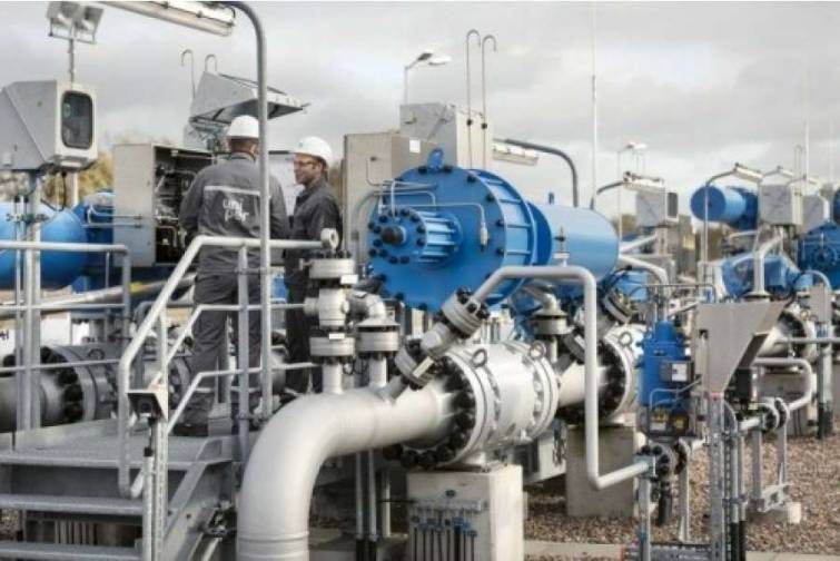Alman ekoloqları Vilhelmshavendəki LNG terminalına lisenziya və istismar üçün icazənin verilməsinə etiraz ediblər