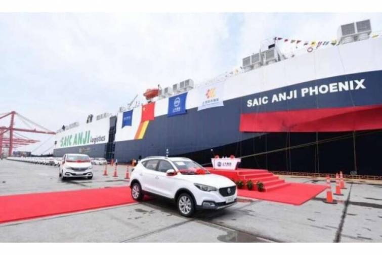 &Ccedil;in avtomobil sənayesinin lideri bir anda yeddi avtomobil daşıyıcısının tikintisinə sifariş verib